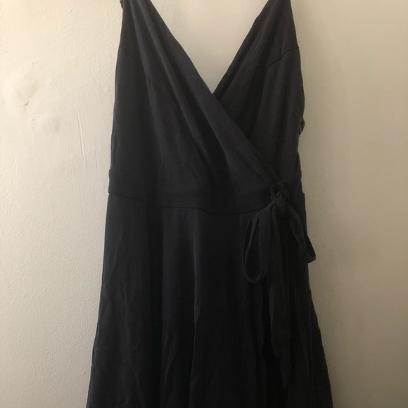 Kimchi Blue wrap front charcoal grey romper - Picture 3 of 4